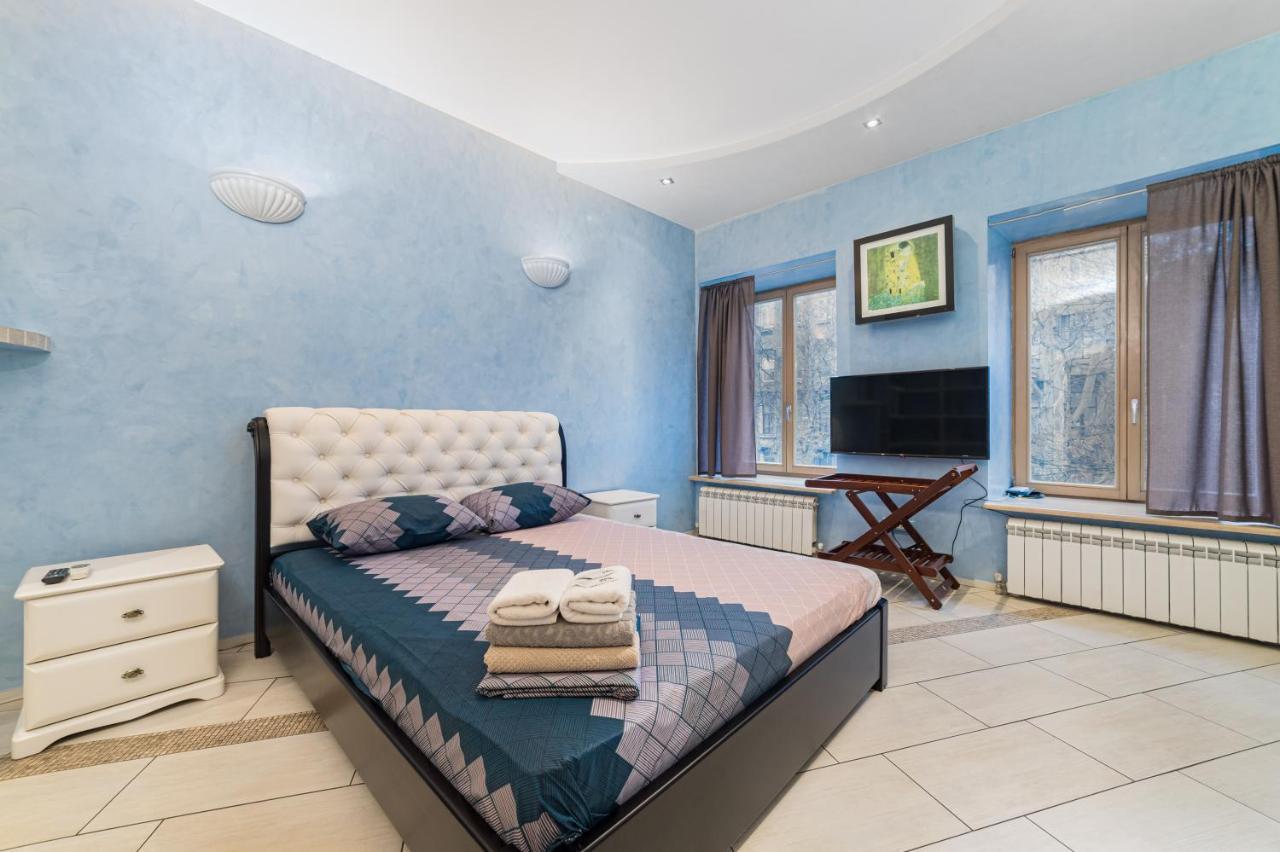 Classical Deribasivska 3-Bedrooms Apartment Odessa Luaran gambar